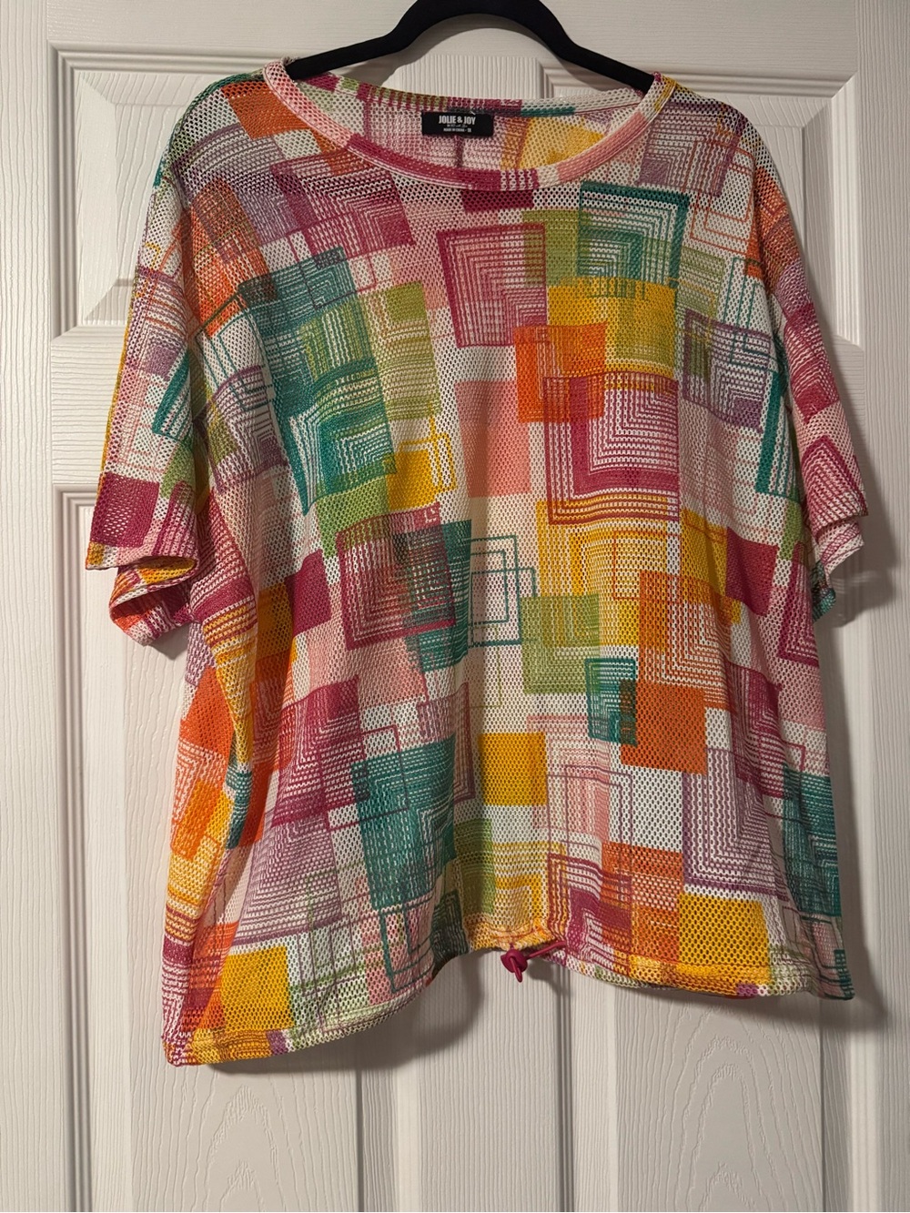 Multi-Color Geometric Knit Short Sleeve Top - Women's - Picture 2 of 6